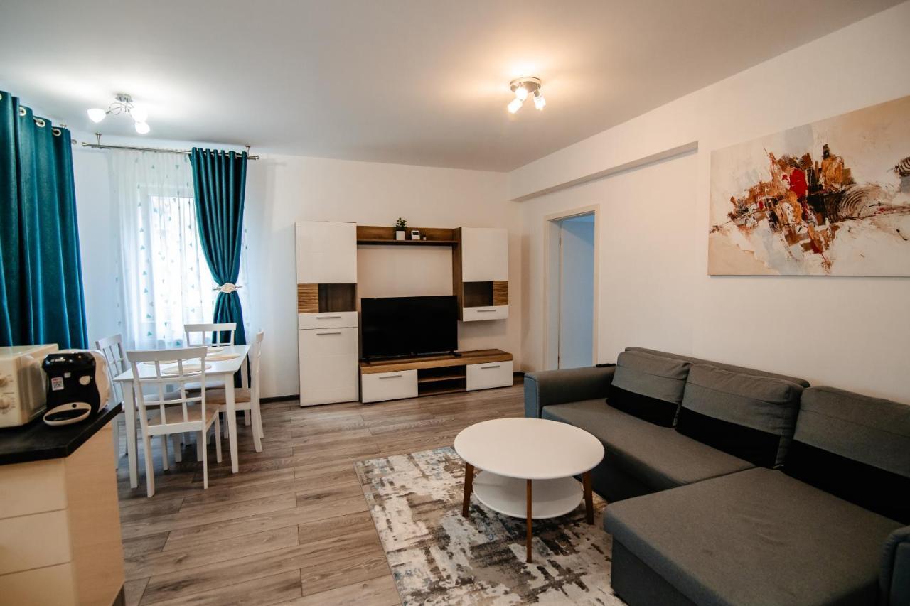 Appartamento Cosmo Mountain Escape W. Private Parking Braşov